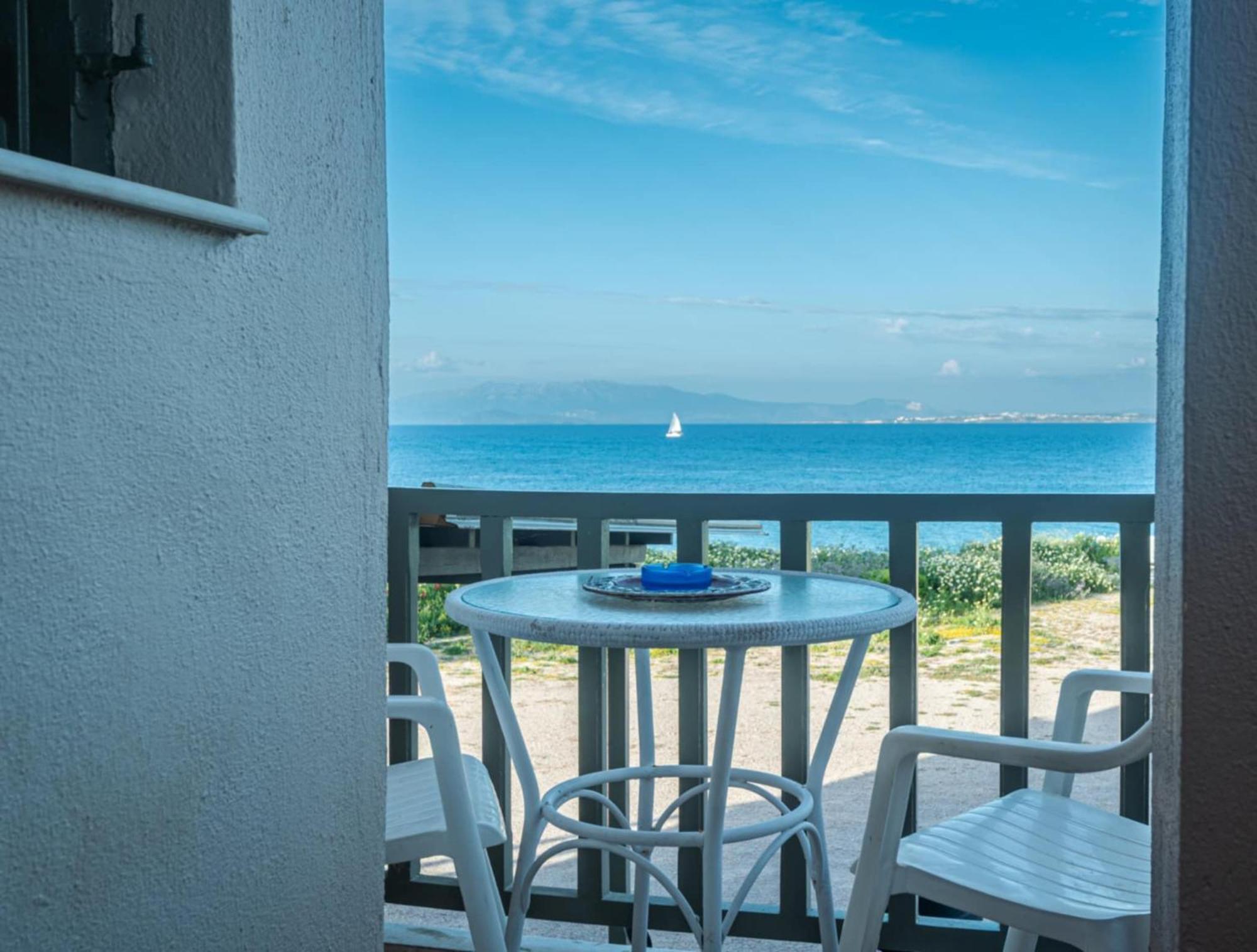 Aegean Bliss Residences Karfas Карфас Экстерьер фото